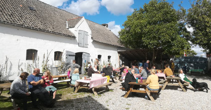 Mange besøgende til åbent hus om søndagen